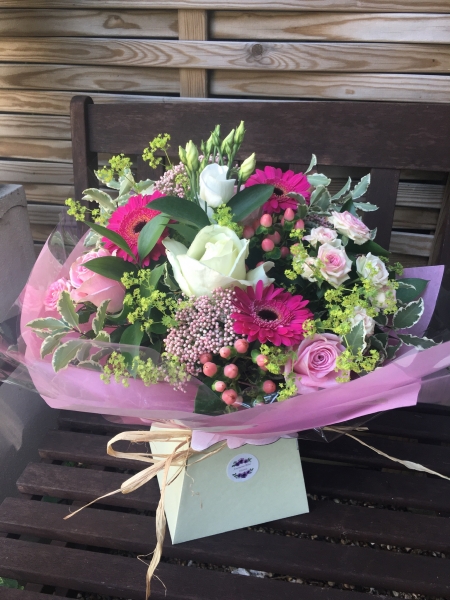 Seasonal floral workshops